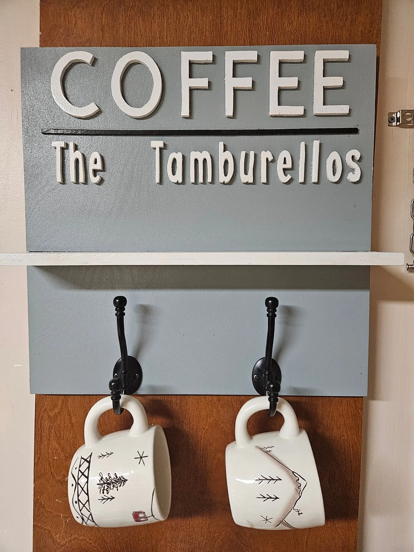 Custom Coffee Mug Holder