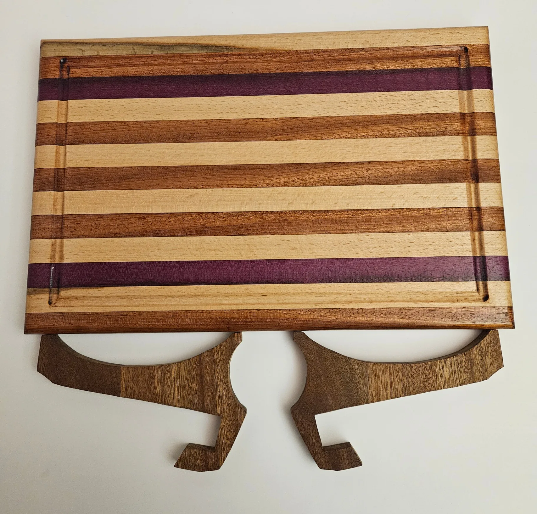 Custom Edge Grain Cutting Board